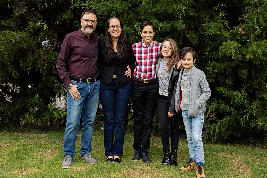 Homeschool en Colombia/ Familia Castro Martinez