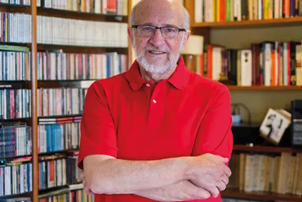 Daniel Samper Pizano: Una vida dedicada a la escritura